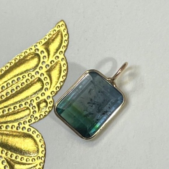 Fine 3CTNatural Vivid Green Purple BiColor Tourmaline in Solid 14K Yellow Gold